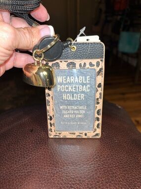 Sold NWT Bath and Body Works Retractable Lanyard Card Holder
